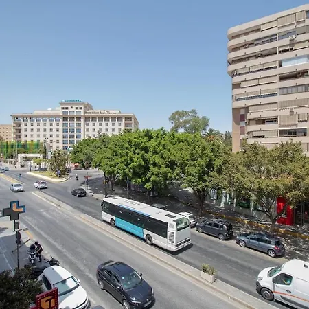 Apartment C102 - Huge And Stylish 5 Bedroom By The Center Malaga