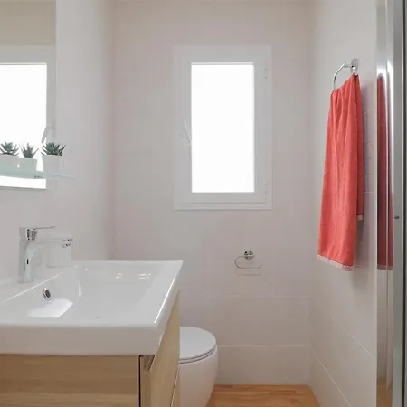 C102 - Huge And Stylish 5 Bedroom By The Center Apartamento Málaga